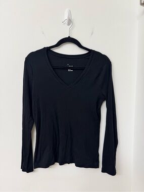 Black V-Neck Ribbed Long Sleeve